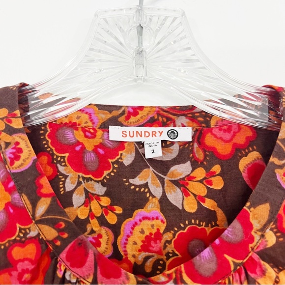 Sundry Floral Puff Sleeve Buttondown Shirt in Mahogany Garnet Size Medium - Picture 9 of 11